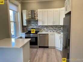 4 Wigglesworth St, Unit 2 in Boston, MA - Building Photo