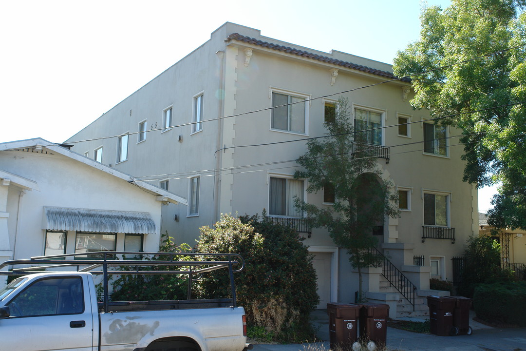 4180 Opal St in Oakland, CA - Building Photo