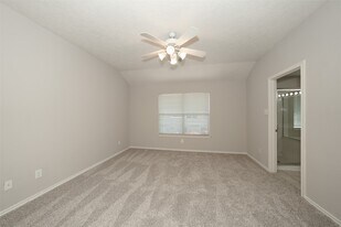 14310 Mirkwood Ln in Houston, TX - Building Photo