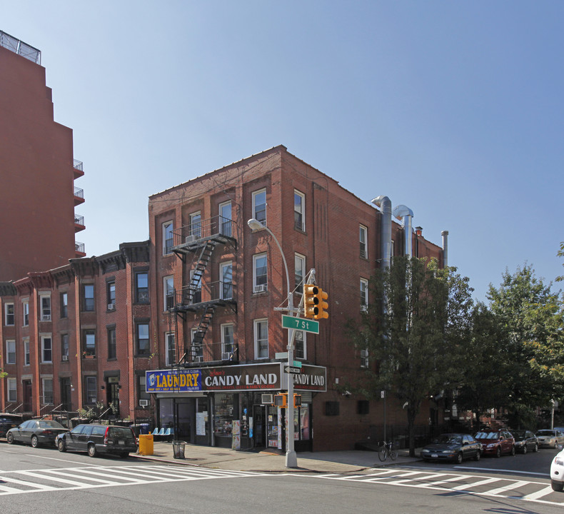 416 4th Ave in Brooklyn, NY - Building Photo