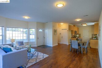 5665 McBryde Ave in Richmond, CA - Building Photo - Building Photo