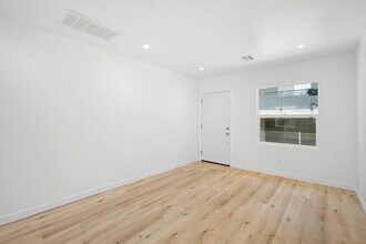 1022 Spazier Ave, Unit 1.5 in Glendale, CA - Building Photo - Building Photo