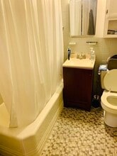 167 Beacon St, Unit 1 in Boston, MA - Foto de edificio - Building Photo