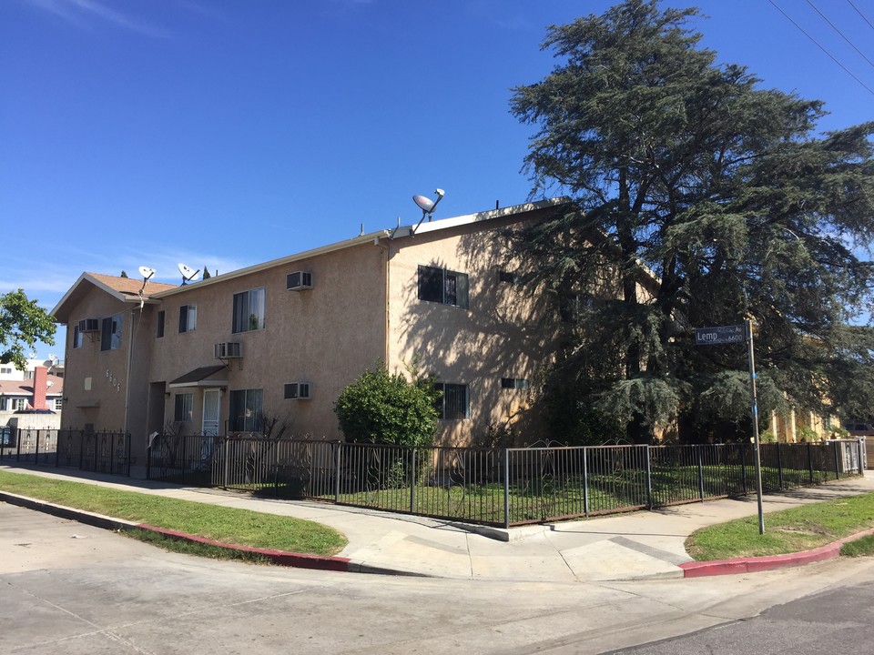 6606 Lemp Ave in North Hollywood, CA - Building Photo