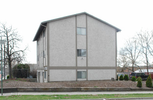 1521 N Maple St Apartments