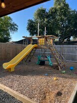 2513 Northern Dr in League City, TX - Building Photo