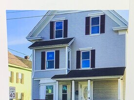 208 E Main St, Unit 2 in Orange, MA - Building Photo