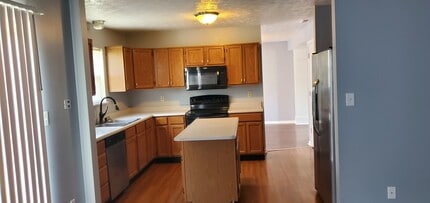 10618 Sedgegrass Dr in Indianapolis, IN - Building Photo - Building Photo