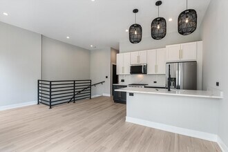 1311 N Rockwell St in Chicago, IL - Building Photo - Building Photo