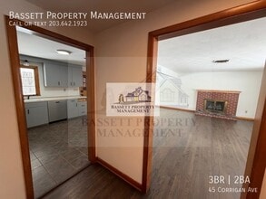 45 Corrigan Ave in Meriden, CT - Building Photo - Building Photo