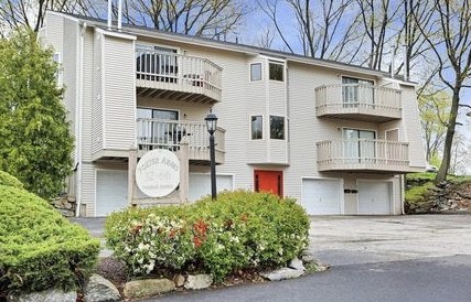 50 Overlook Ave, Unit 50 in Fairfield, CT - Building Photo - Building Photo