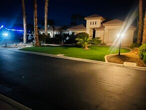7220 Shallowford Ave in Las Vegas, NV - Building Photo - Building Photo