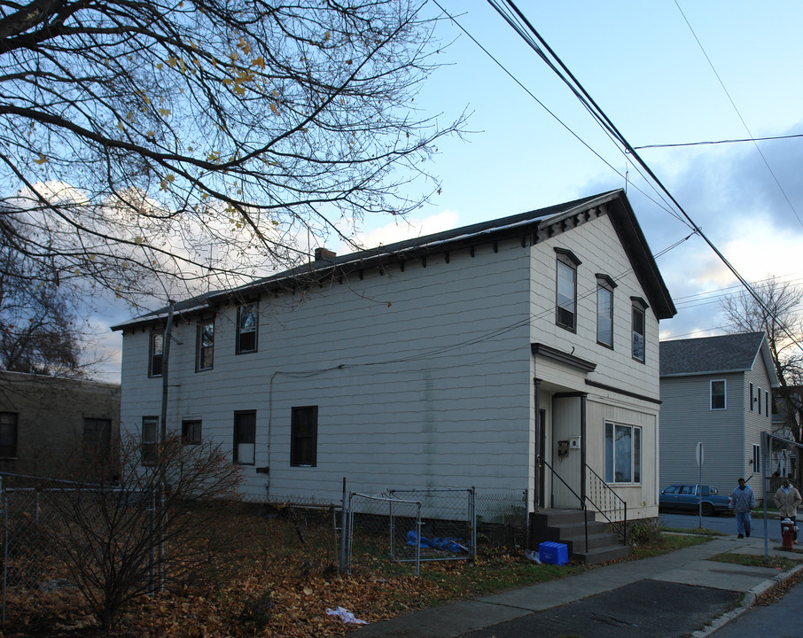 792 Second Ave in Brunswick, NY - Building Photo