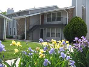 Walker Springs Apartments in Knoxville, TN - Building Photo - Building Photo