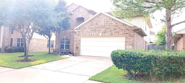 17227 Bedford Pass Dr in Houston, TX - Building Photo - Building Photo
