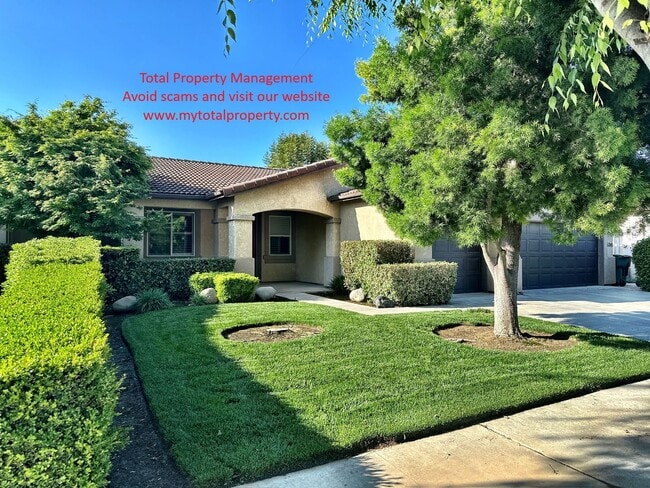 property at 6245 W Whitley Ave