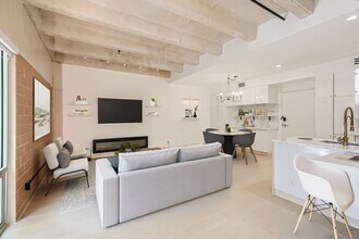 1115 S Alamo St in San Antonio, TX - Building Photo - Building Photo