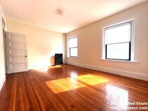 5 Glen Rd, Unit 202 in Boston, MA - Building Photo - Building Photo