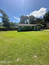 14007 Kader St in Beaufort, SC - Foto de edificio - Building Photo