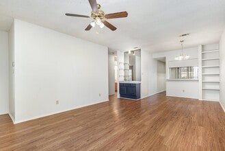 5740 Martel Ave, Unit B3 in Dallas, TX - Building Photo - Building Photo