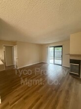 220 Telegraph Canyon Rd in Chula Vista, CA - Building Photo - Building Photo