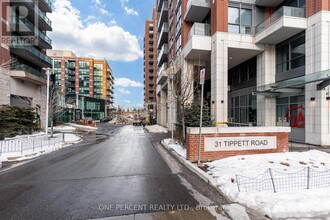 31-631 Tippett Rd in Toronto, ON - Building Photo - Building Photo