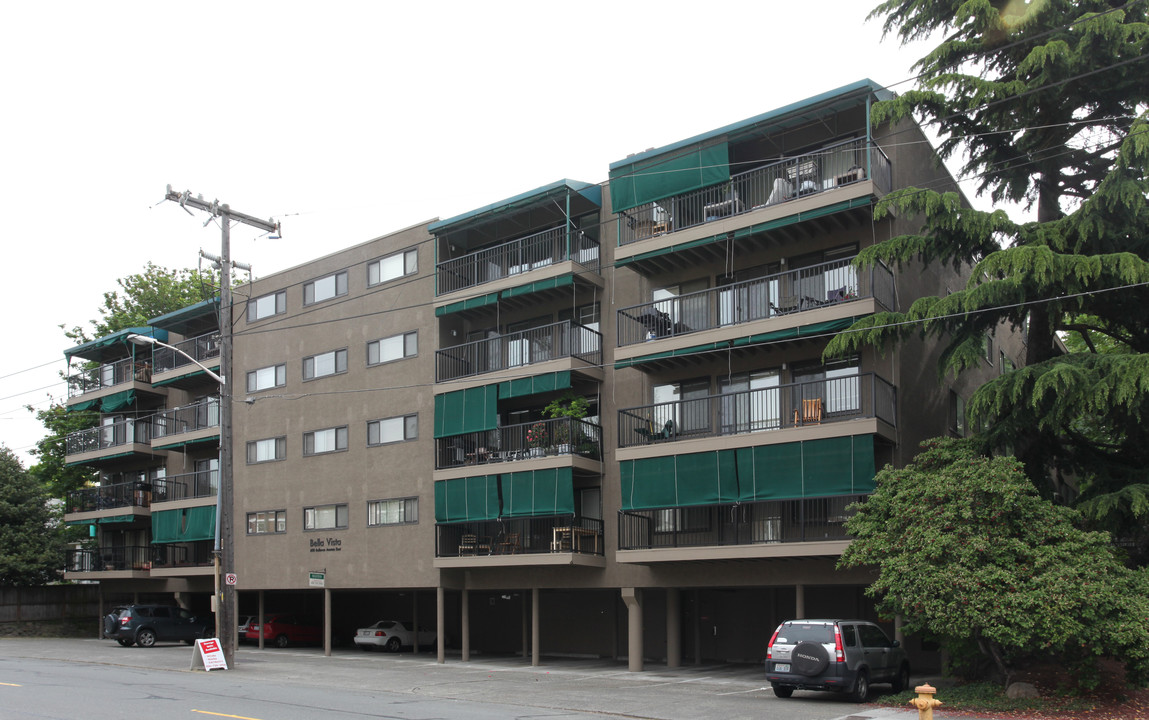 Bella Vista Apartments in Seattle, WA - Foto de edificio