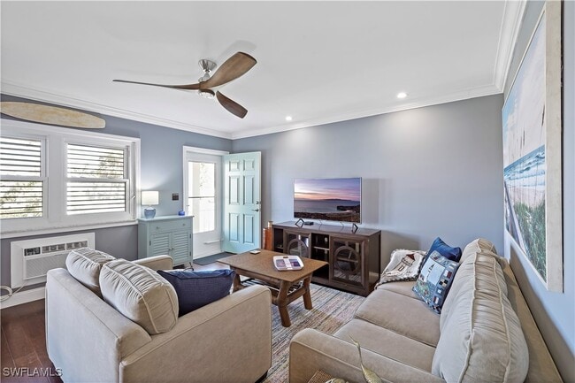 130 N Collier Blvd in Marco Island, FL - Building Photo - Building Photo