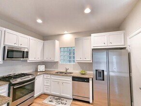 3730 Main Poplar Dr in Houston, TX - Building Photo - Building Photo