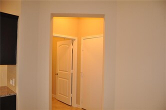 6521 Loretta White Ln in Austin, TX - Building Photo - Building Photo
