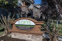 Building Photo - The Lofts Apartamentos in Sacramento, California