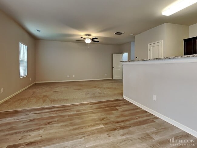 312 Merigold Way in Pendergrass, GA - Building Photo - Building Photo