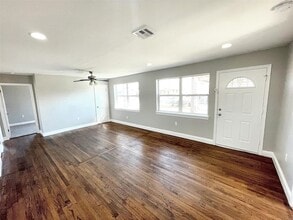 1729 Longview St, Unit 0806 in Mesquite, TX - Building Photo - Building Photo