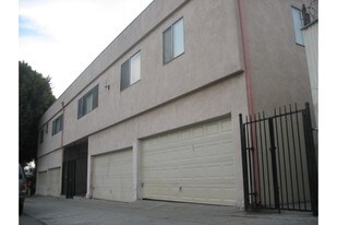 2345 Alta St in Los Angeles, CA - Building Photo