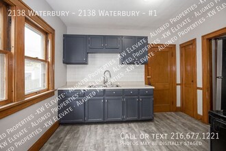 2138 Waterbury Rd in Lakewood, OH - Building Photo - Building Photo