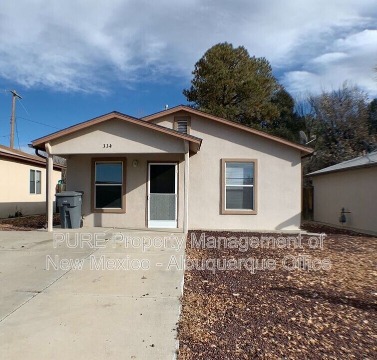334 Kittell Loop in Bloomfield, NM - Building Photo