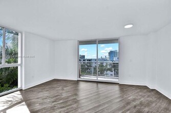 1688 West Ave in Miami Beach, FL - Building Photo - Building Photo