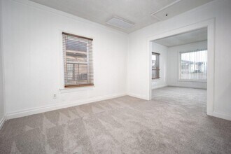 1013 NW 45th St in Oklahoma City, OK - Building Photo - Building Photo