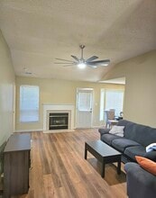 10430 Brawley Ln in Charlotte, NC - Building Photo - Building Photo