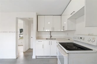 5714 NW 21st Ave in Miami, FL - Building Photo - Building Photo