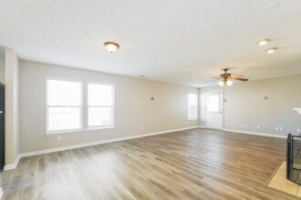 6785 W Stansbury Blvd in McCordsville, IN - Building Photo - Building Photo