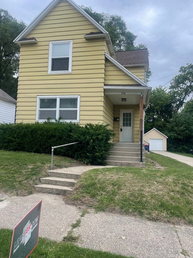 property at 534 Eastern Ave NE