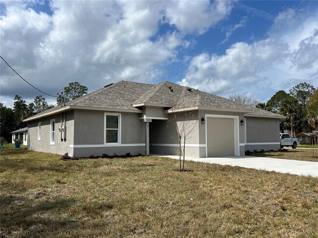 48 Prosperity Ln in Palm Coast, FL - Building Photo - Building Photo