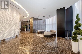 60 Absolute Ave in Mississauga, ON - Building Photo - Building Photo