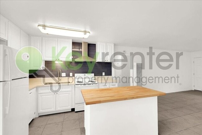 property at 6705 Greenback Ln