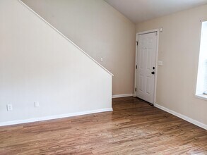 104 S Whetherbine Way in Tallahassee, FL - Building Photo - Building Photo