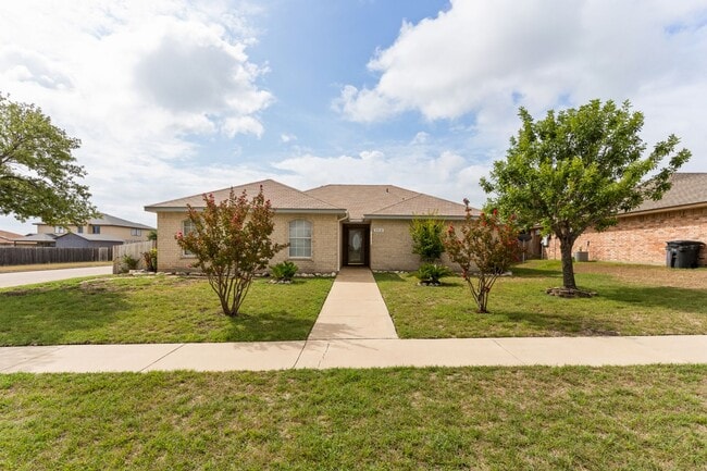 property at 5512 Golden Dr