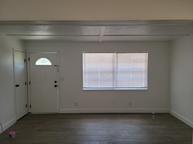 909 W Circle St in Avon Park, FL - Foto de edificio - Building Photo