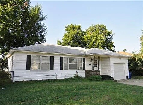 1910 W Parkview Ave in Duncan, OK - Building Photo