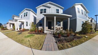 554 Orient Ave in Debary, FL - Building Photo